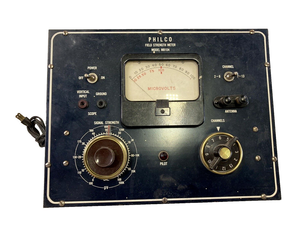 Vintage Philco Field Strength Meter Model M8104