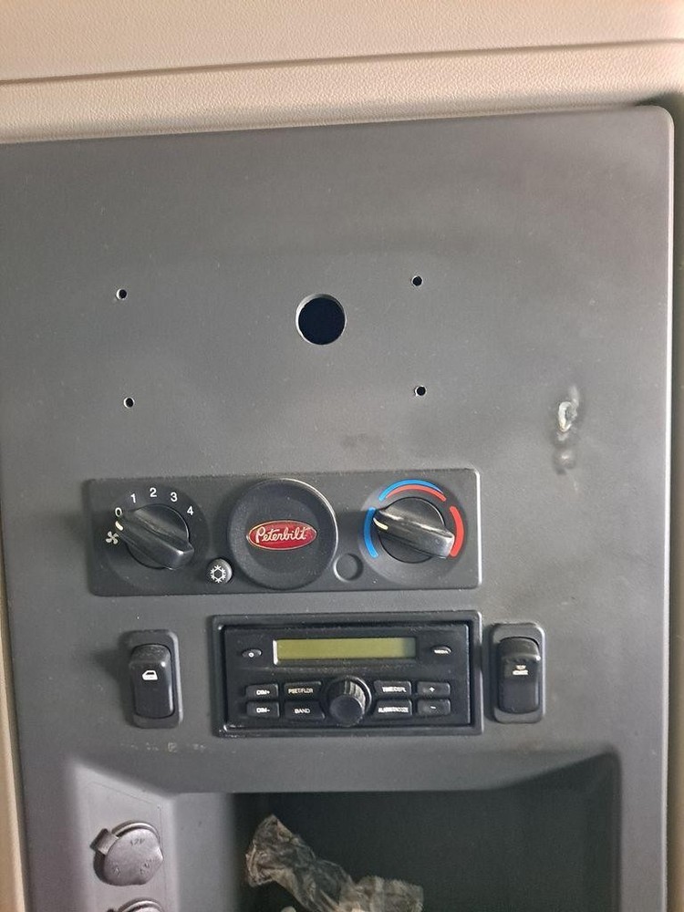 Replaces 2019 PETERBILT 579 TEMPERATURE CONTROL ,  GA