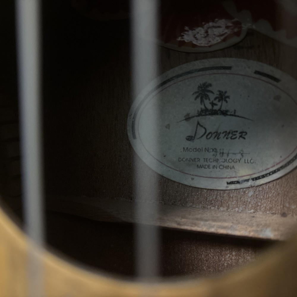 UKULELE, DONNER BRAND (MODEL: DUC-3)