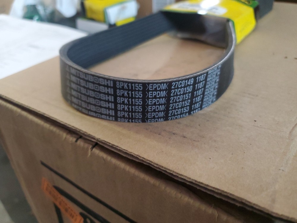 John Deere 8973628150 V-Belt **OEM**