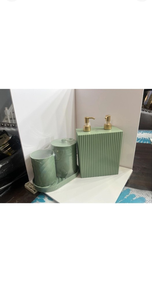 Horizon Group Bath Sets