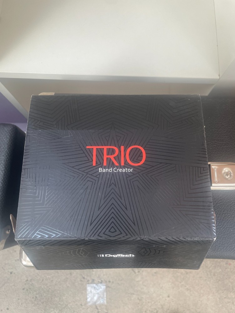 DigiTech TRIO Band Creator Guitar Effect Pedal