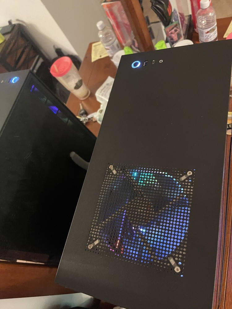gaming pc desktop computer