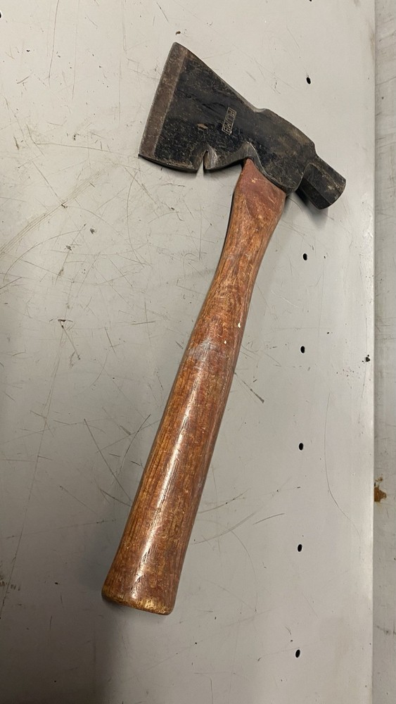 PLUMB Carpenters Hatchet Axe Timber Framing Tool