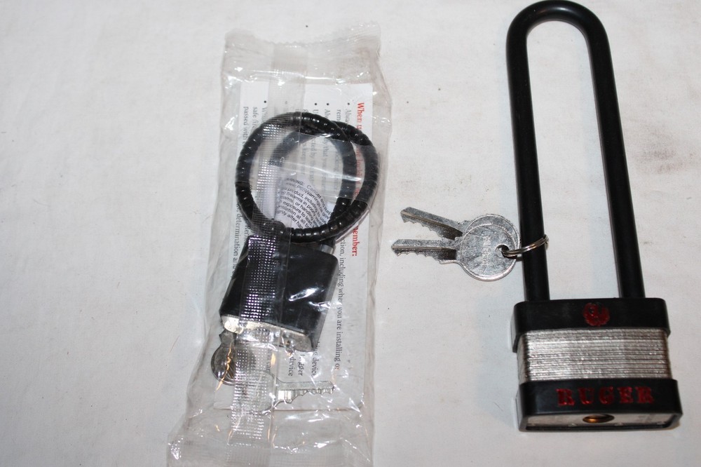 2 RUGER Padlocks w/ Keys No. 5050 and 30mm