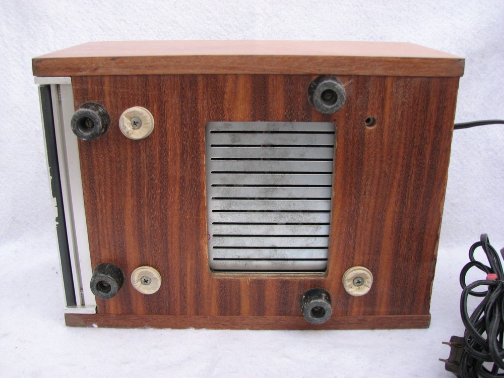 Teac AZ-201 total peformance indicator