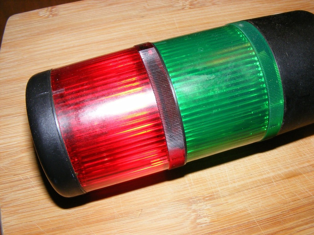 Telemecanique Stack Light Green Red (a37)