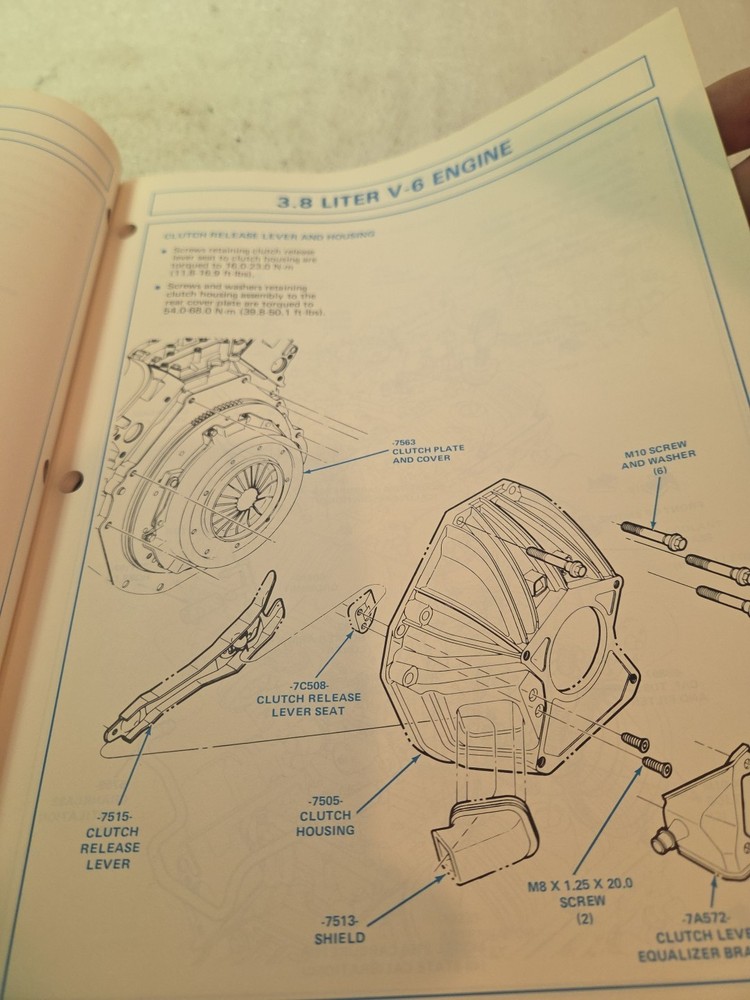 Dealer Training Ford 1982 Engine, Emission & Related Systems Manual