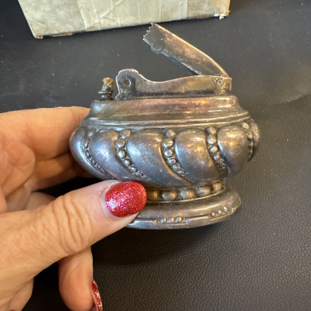 Vintage Ronson Crown Table Lighter Silverplate Art Deco