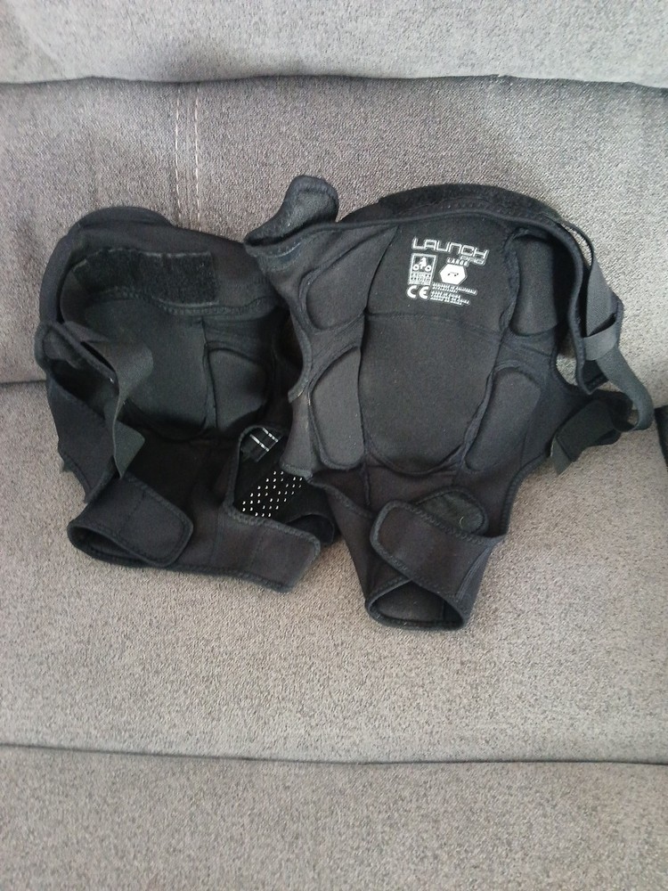 Fox Racing Enduro Knee Guards SZ Large MINT