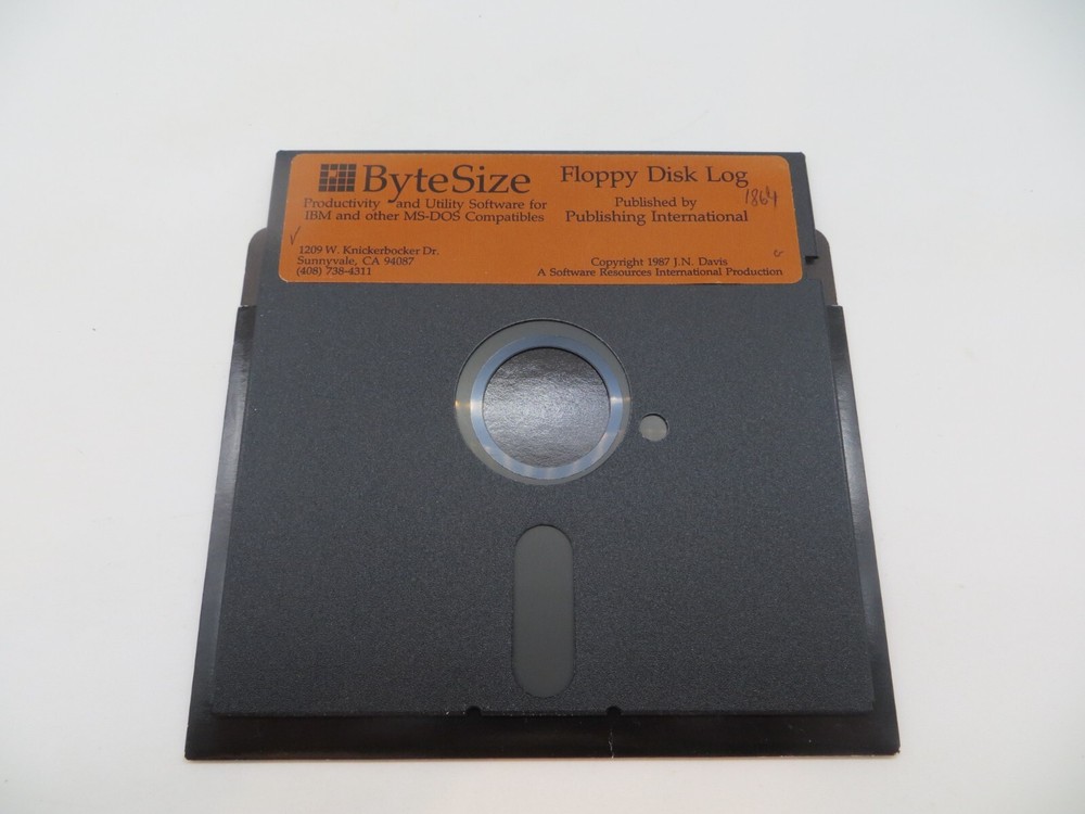5.25" Floppy Disk ByteSize Productivity & Utility Software for IBM & MS-DOS