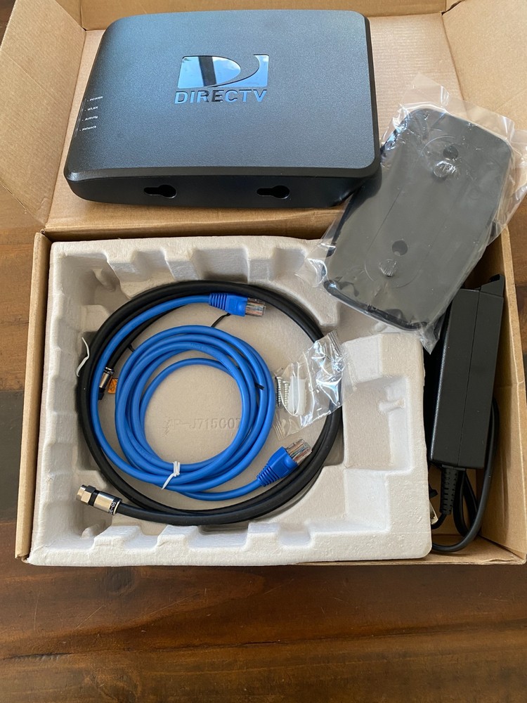 DIRECTV Complete Set UNUSED OPEN BOX FROM DECCA WIRELESS