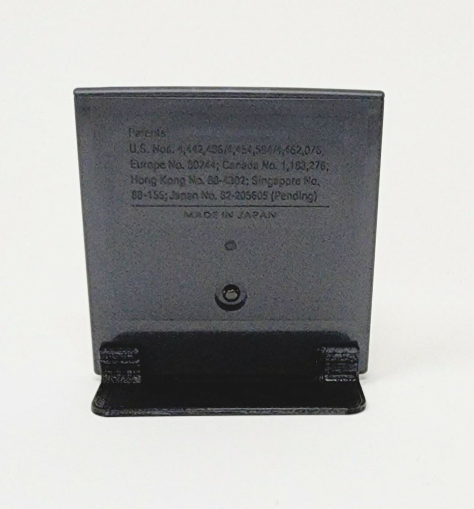 Display Stand for Game Gear - Trogg Tech