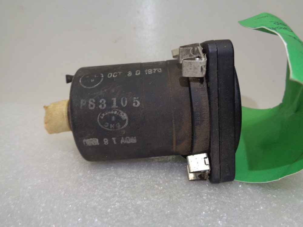 LEWIS ENGINEERING AIRCRAFT TEMPERATURE INDICATOR 147B32A
