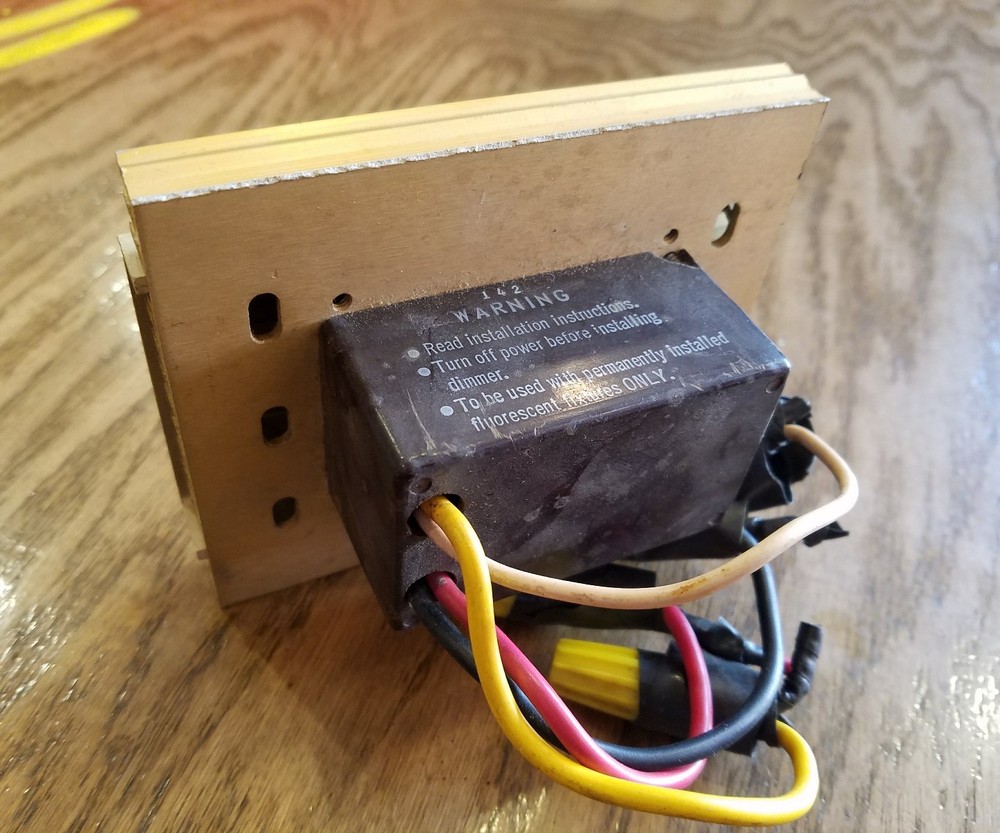 IDEAL INDUSTRIES single pole dimmer switch 56-130