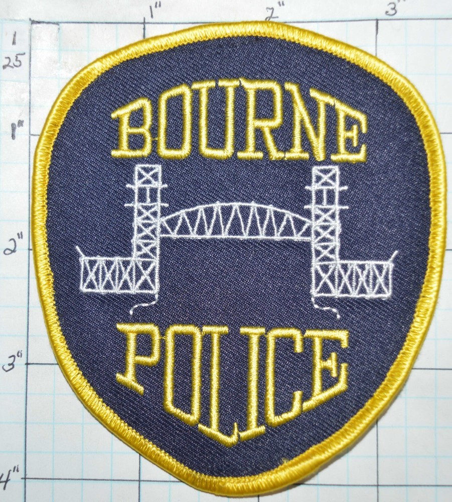 MASSACHUSETTS, BOURNE POLICE DEPT PATCH