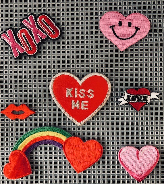 DECORATE ANYTHING WITH STICKON/IRONON EMBROIDERED PATCH SETS