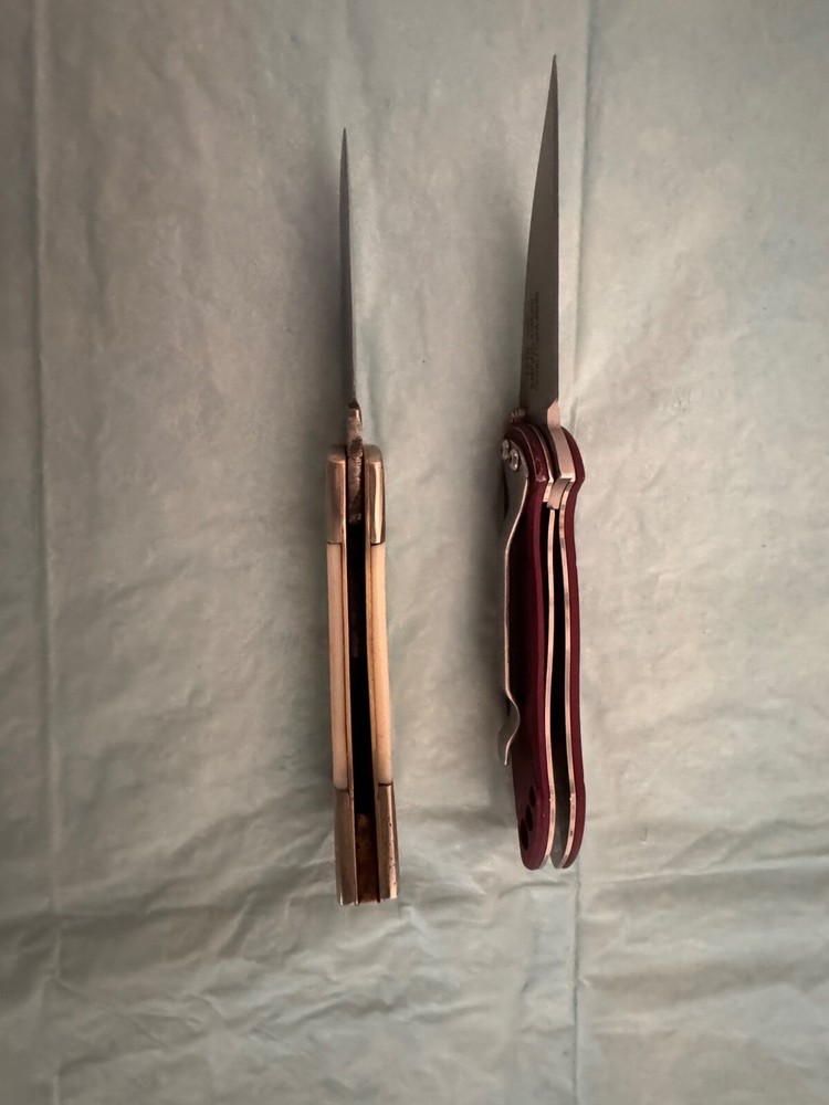 POCKET KNIFES, CONVENIENT, GOOD CONDITION, SO NICE, LIGHT.