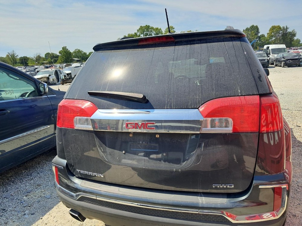 2017 GMC TERRAIN LR Door Trim Panel