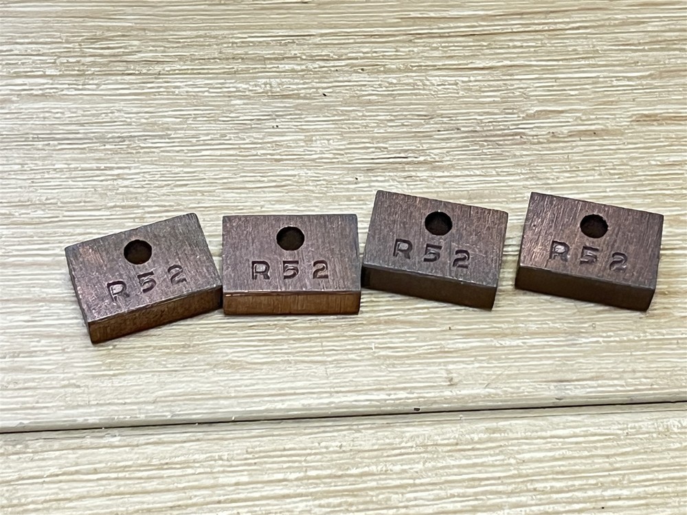 Standard RX-32 Alternator Brush Set