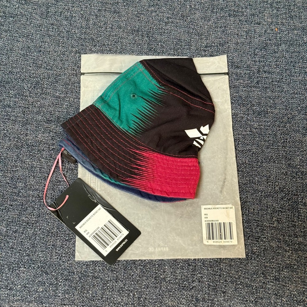 Rapha Maghalie Rochette Bucket Hat