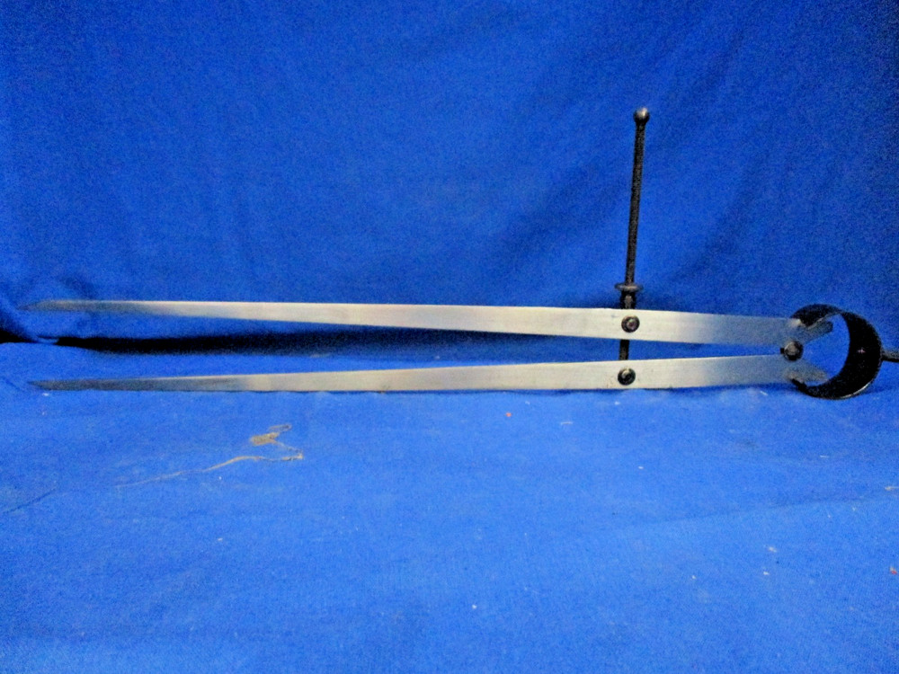 Spring divider 18"