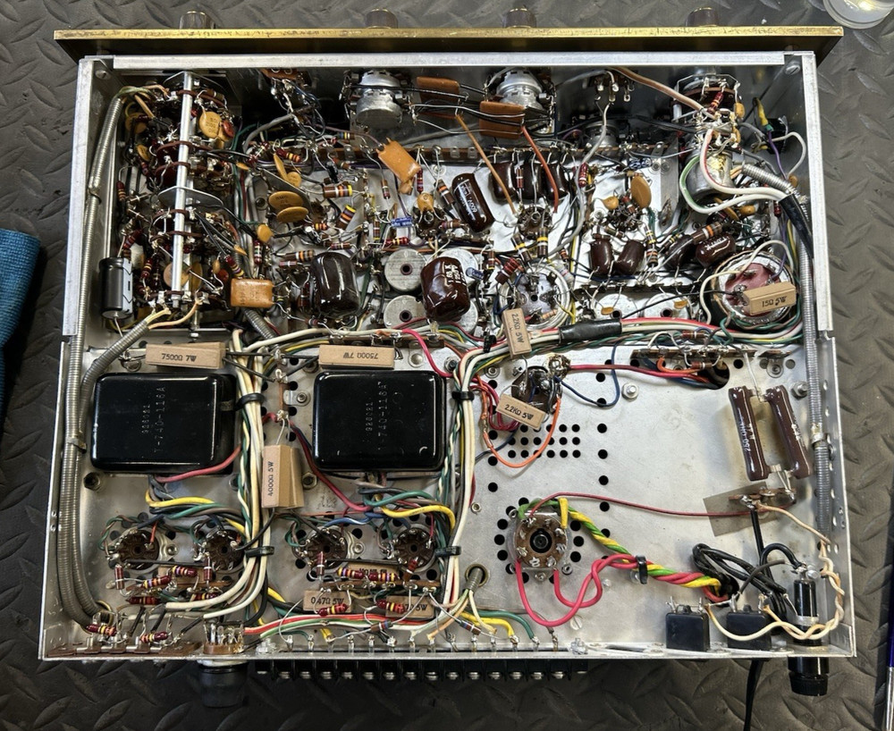 FISHER X-202 STEREO INTEGRATED AMPLIFIER NICE