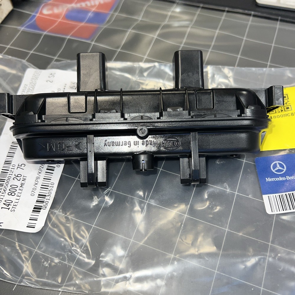 Genuine Mercedes w140 Vacuum Element trunk release handle deck lid lock actuator
