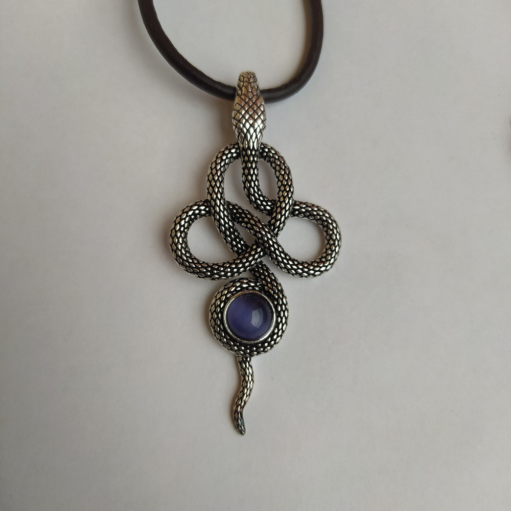 PRAGA Ancient medieval Vintage Pendant Sterling Silver Engraved Snake Amethyst