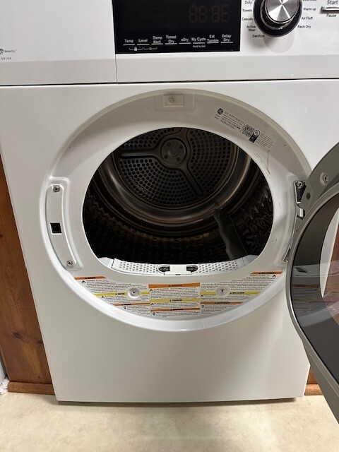 GE Washer & Dryer Set, Stackable or Side-by-Side, Used- Excellent Condition