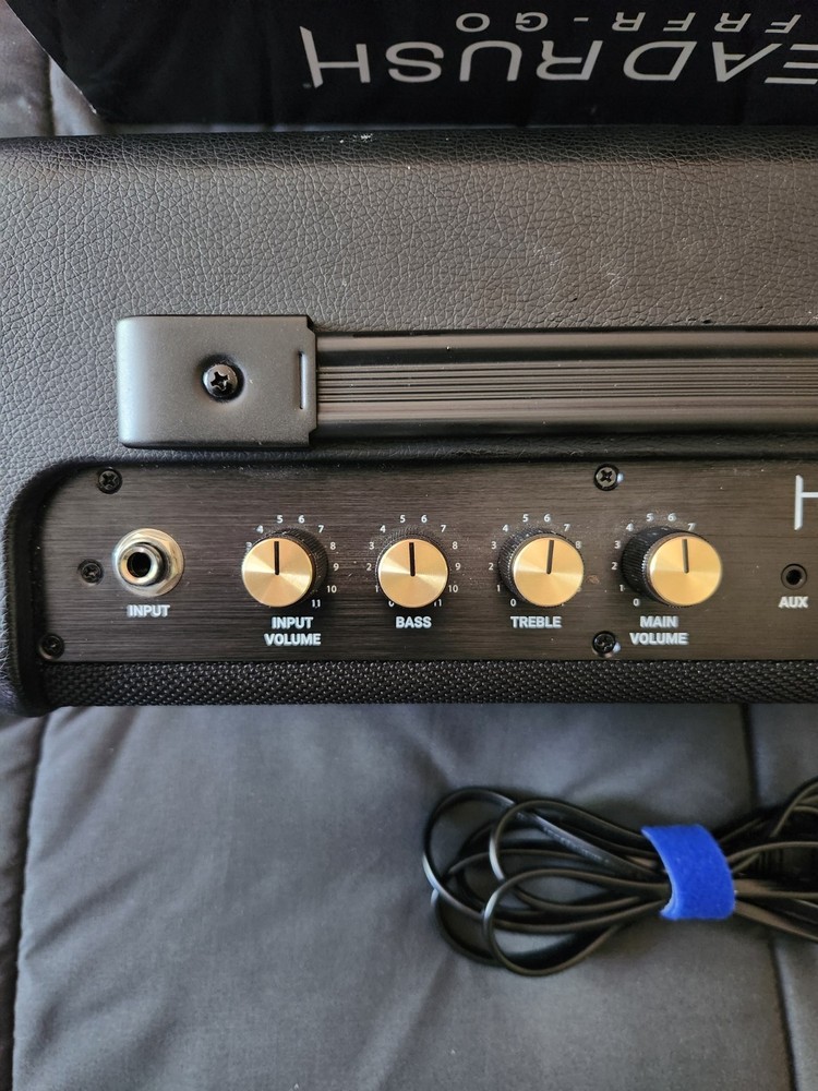 HeadRush FRFR Go 30W Full-Range Flat-Response Rechargeable Amp with Bluetooth