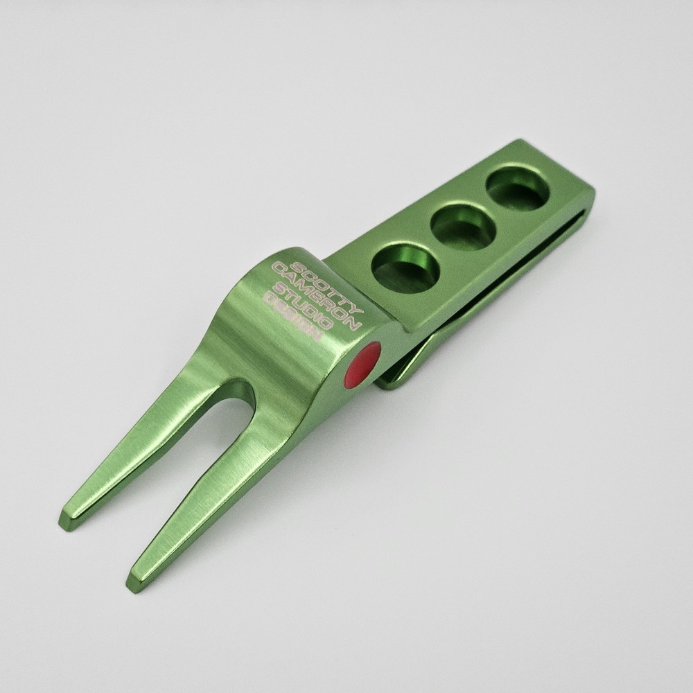 SCOTTY CAMERON 2017 MINI CROWNS PIVOT TOOL