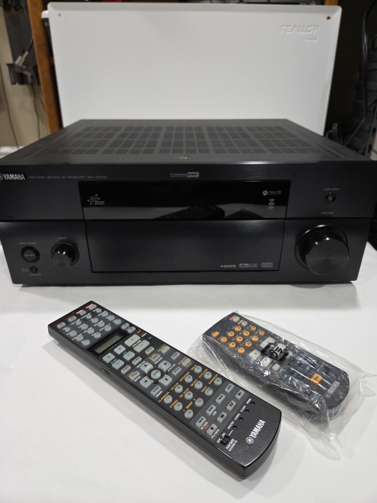 Yamaha RX-V2700 AV Receiver