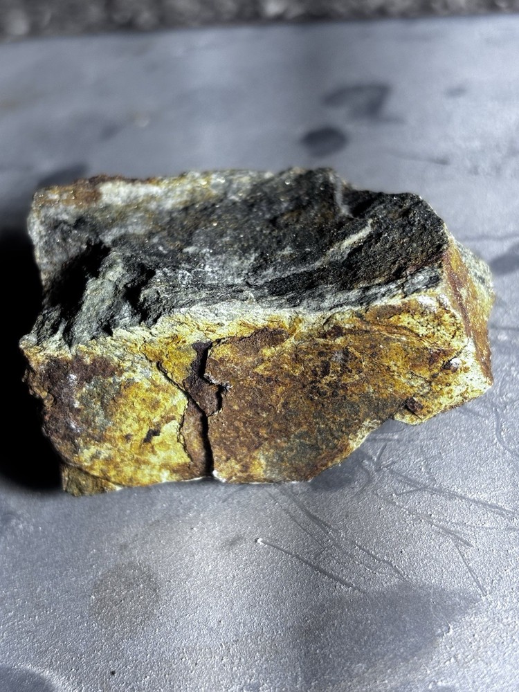 az gold silver copper ore specimen