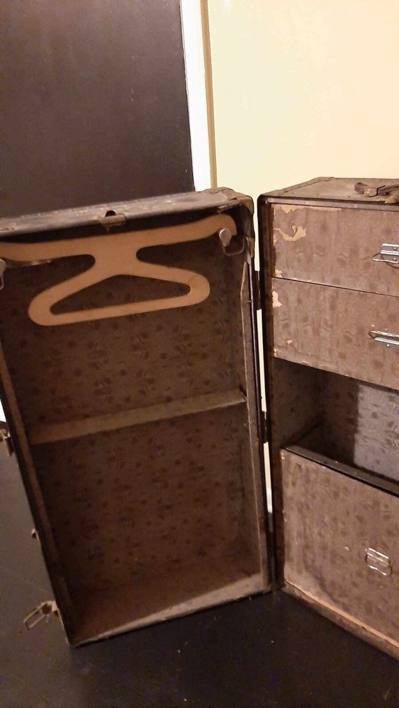 Antique Vintage WWll Trunk