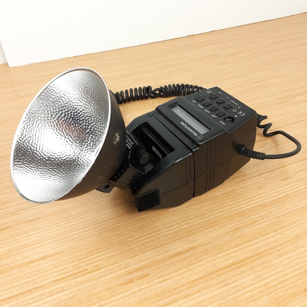 Quantum Instruments Qflash Model T3D-R Flash UNTESTED No Bulb