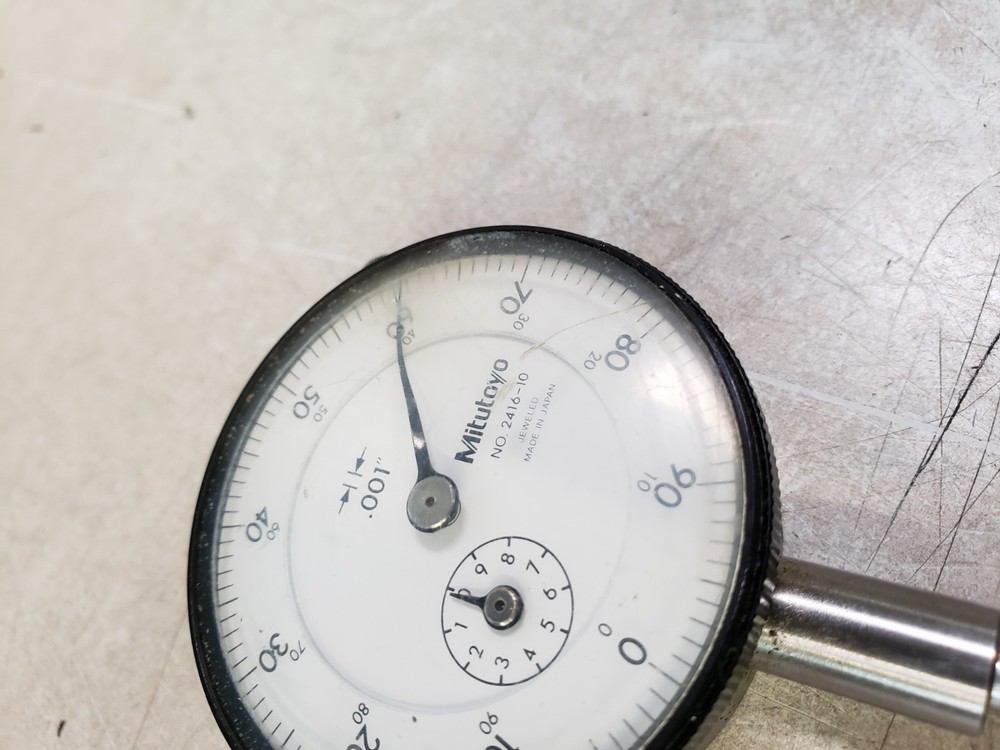 MITUTOYO 2416-10 DIAL INDICATOR READ AD