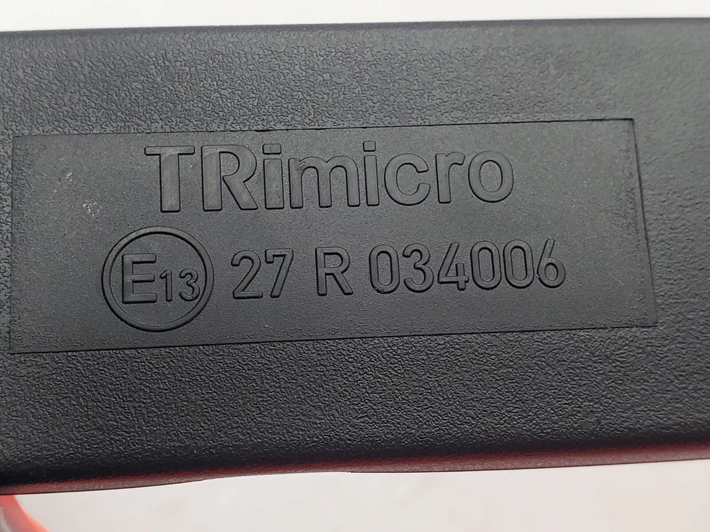 AUDI A4 B8.5 EMERGENCY WARNING TRIANGLE 2012 8K0860251