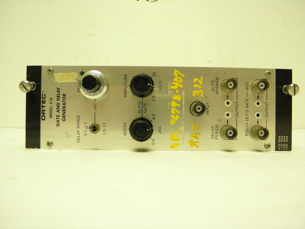 ORTEC EG&G NIM computer module model # 416 GATE and DELAY GENERATOR
