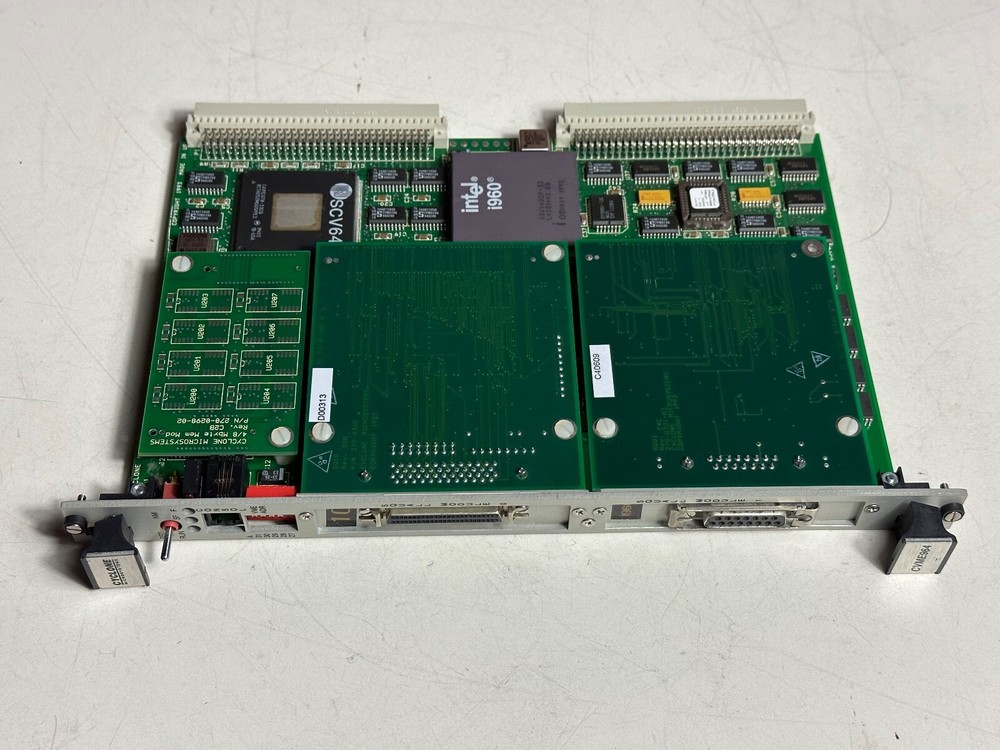 Cyclone Microsystems CVME964 i960 VME CPU Board
