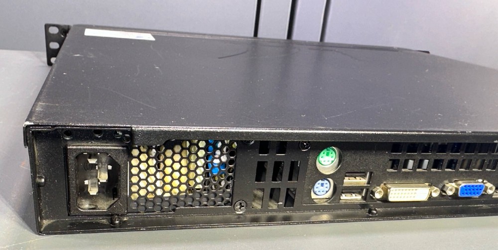 Barracuda Security Spam & Network Firewall 300 BSF300a SEE VIDEO!!