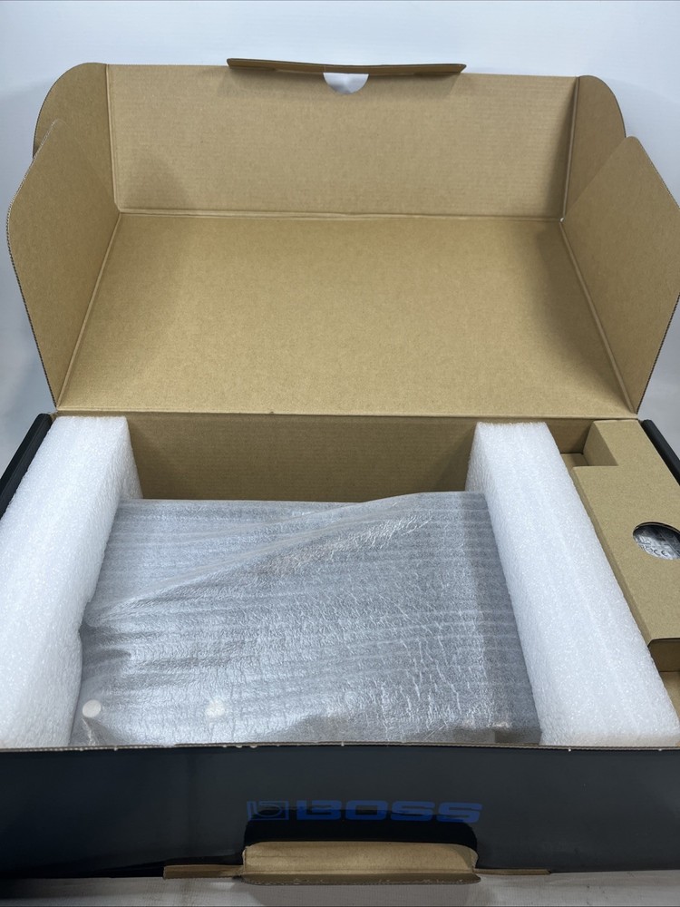 Brand New Boss GX-10 Guitar Effects Processor