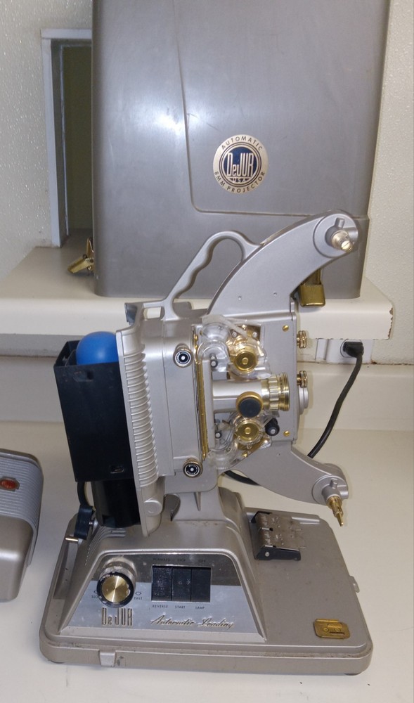 DeJur Automatic 8mm Projector.