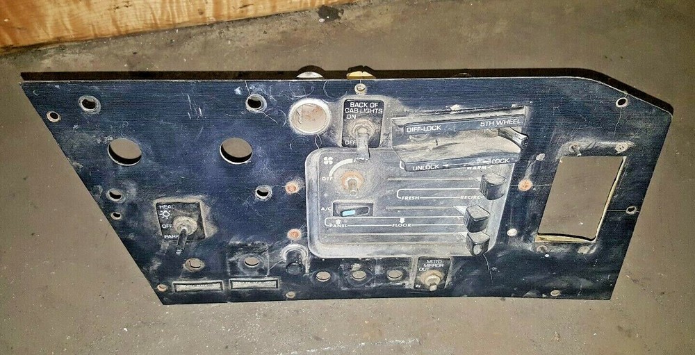 VOLVO BERGSTROM TEMPERATURE CONTROL 758017