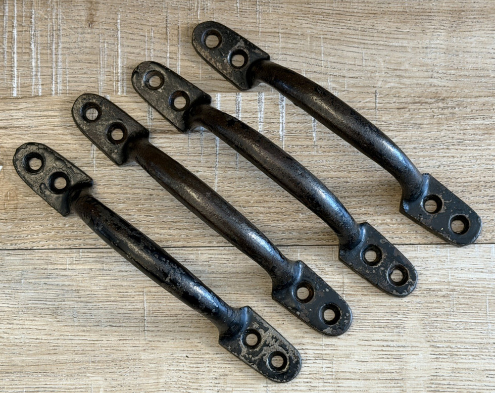 X4 VINTAGE IRON PULL HANDLES RUSTIC D HANDLES