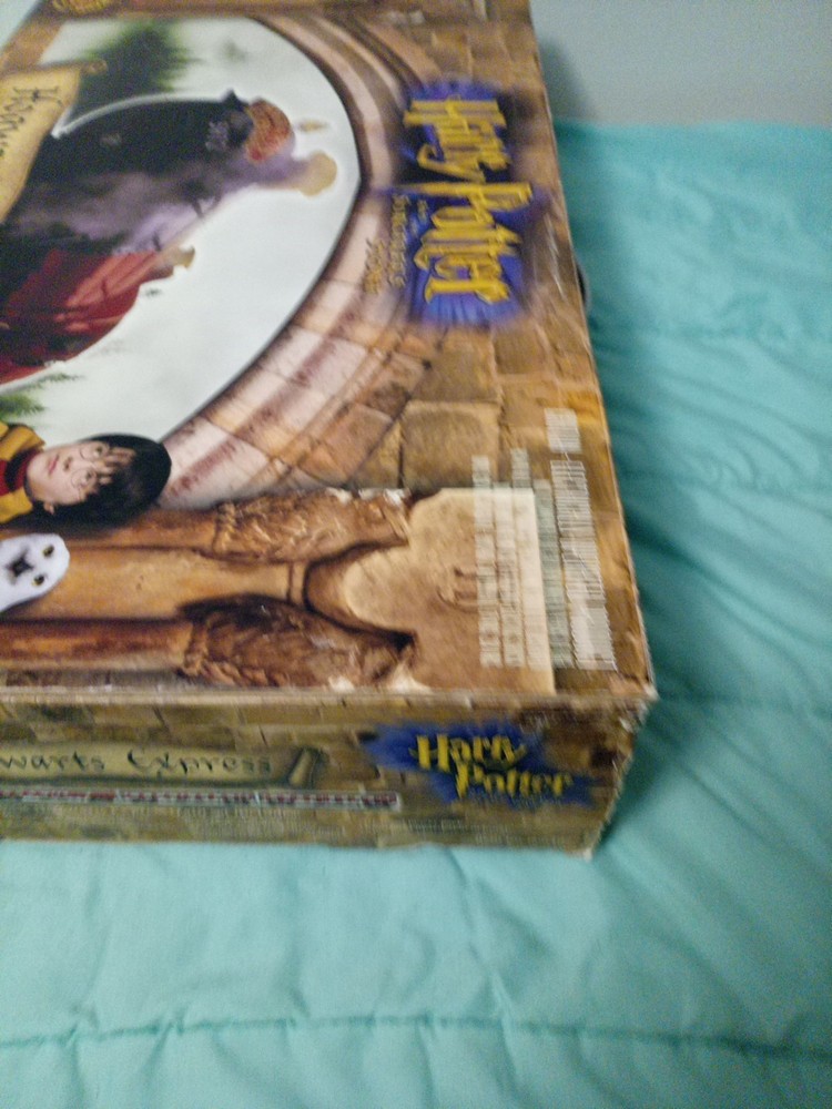 2001 Harry Potter HOGWARTS EXPRESS Bachmann HO Train Set