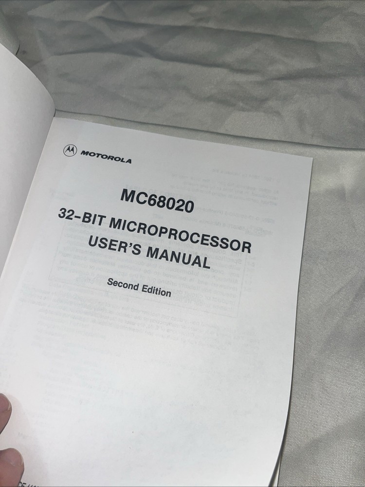 MC68020 32-Bit Microprocessor User's Manual Second Edition VTG 1985 Motorola