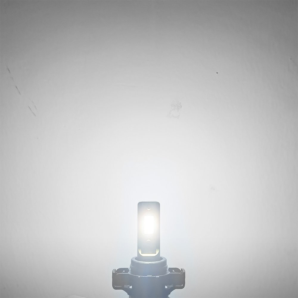 AUXITO CANBUS 2504 5202 LED Fog Light Bulbs 6500K White Extremely bright B3F A8