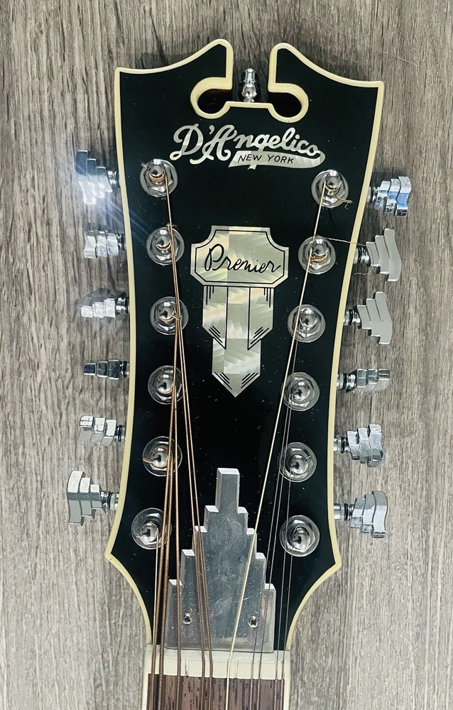 Doceava Prácticamente Nueva