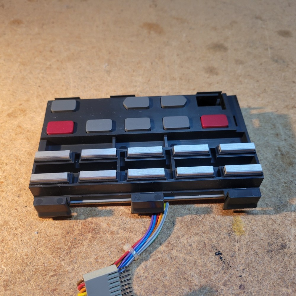 Revox B 225 keypad left side